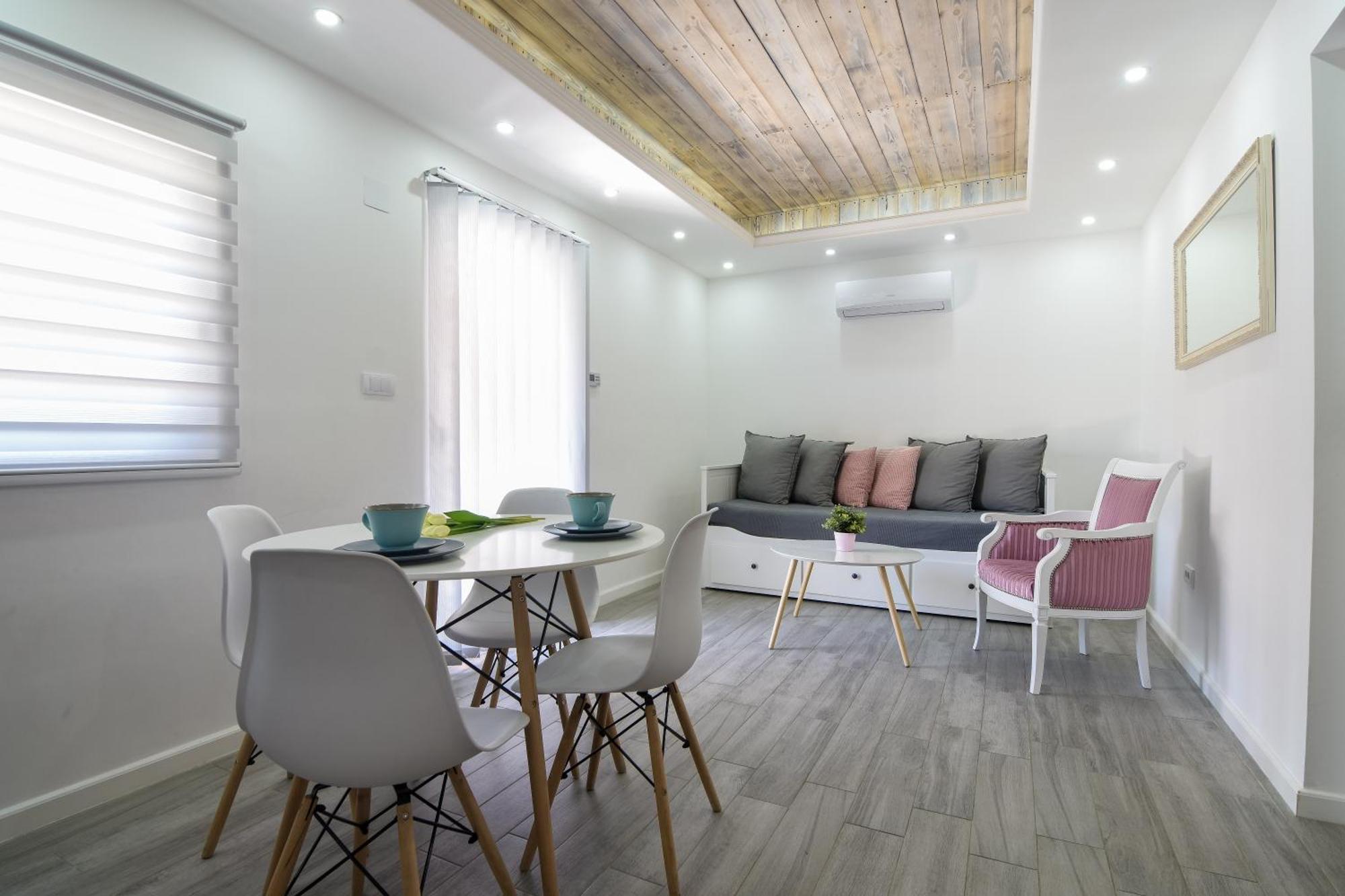 Gardenlux Vrdnik Appartement Buitenkant foto